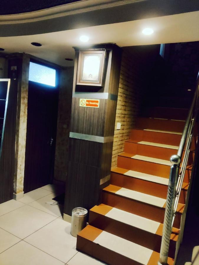 Hotel Novelty ジャンムー エクステリア 写真